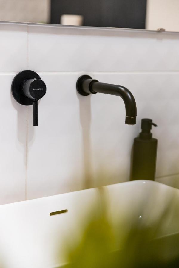 Deluxe Quentin Home Next To The Fashion Street Budapest Ngoại thất bức ảnh